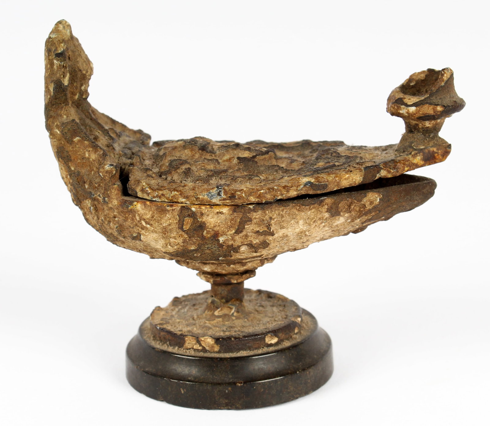Ancient Style Bronze Oil Lamp (1 of 10)
