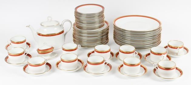 Richard Ginori Palermo Rust Red Porcelain Service, 60 Pieces
