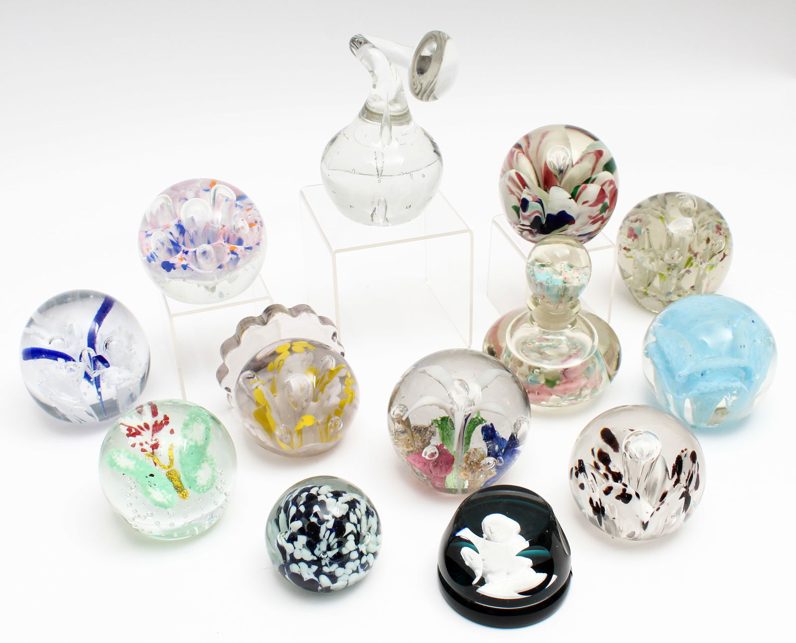 Vintage Paperweights Incl Trumpet Flower, George Washington Sulphide, Etc. (1 of 6)