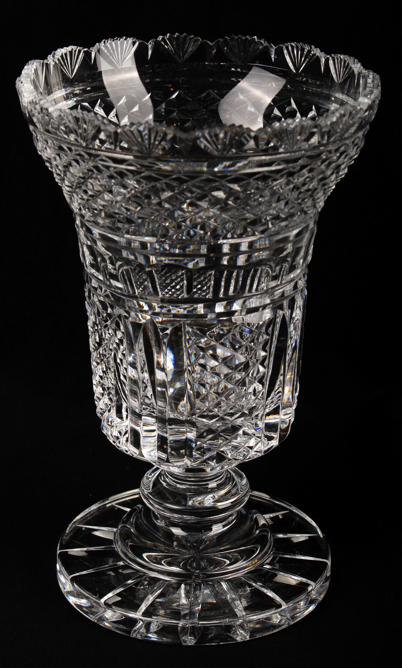 Waterford Clare 10" Pineapple and Diamond Cut Crystal Vase (1 of 5)
