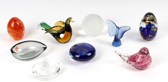 Art Glass Paperweights, Figurines Incl. Murano, Lalique, Holmegaard Etc.