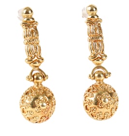 A Pair Of 18k Gold Drop Earrings