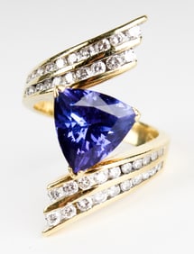 18K Yellow Gold Tanzanite and Diamond Bypass Ring