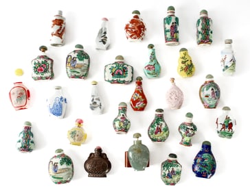 28 Chinese Glass and Porcelain Snuff Bottles