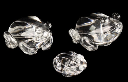 Steuben Crystal Art Glass Frog Sculptures / Paperweight