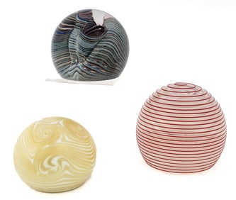 Steven Smyers Signed Studio Art Glass Paperweights