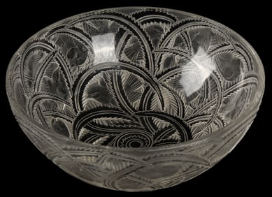 Lalique Crystal Pinsons Bowl
