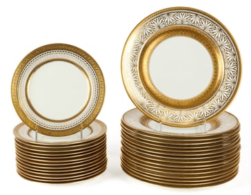 Wedgwood Gold Encrusted Cabinet / Dinner Plates