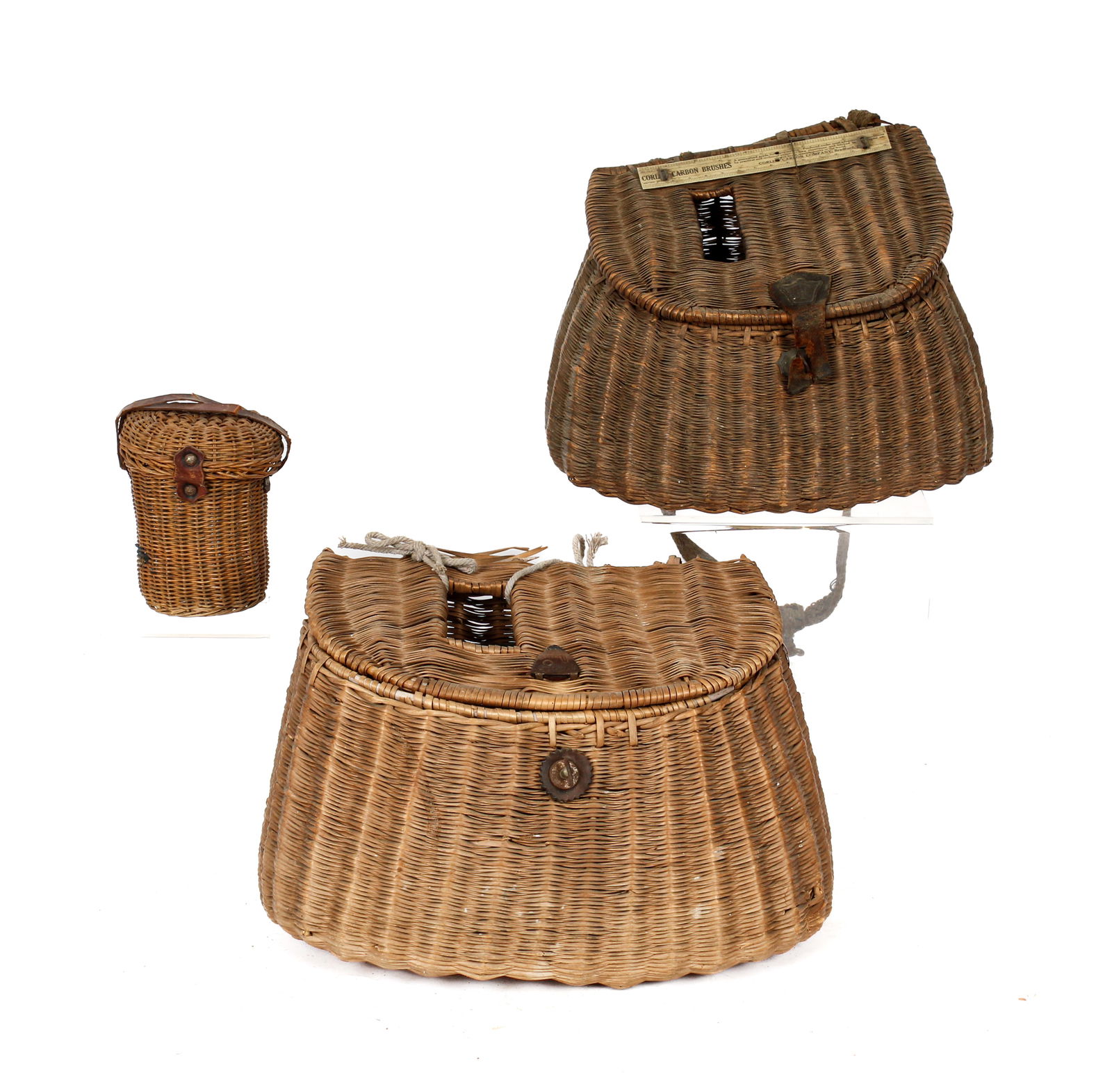 Two Vintage Wicker Fishing Creels and a Spa Glass with Wicker Case (1 of 14)