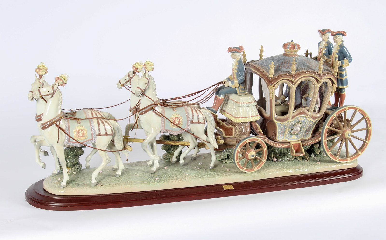 Lladro 18th Century Coach Porcelain Sculptural Grouping Designed by Franciso Catala (1 of 10)