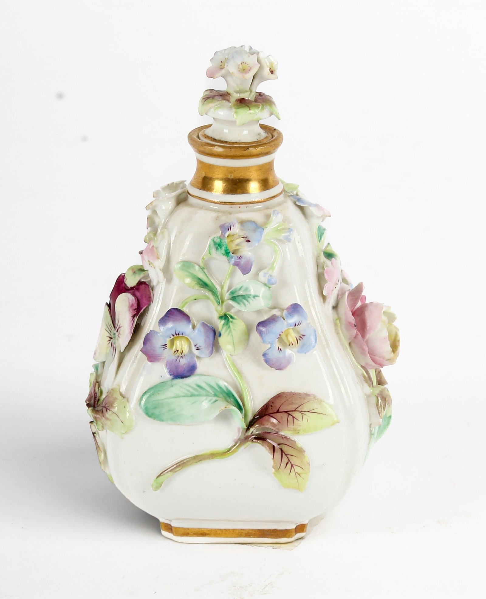 18th Century Chamberlain's Worcester Porcelain Applied Flowers Scent Bottle: Description: A porcelain scent bottle with hand painted applied flowers and gilt highlights to the rim, neck, and base. Additional Royal Worcester items from the estate of Stuart Brown will be feature