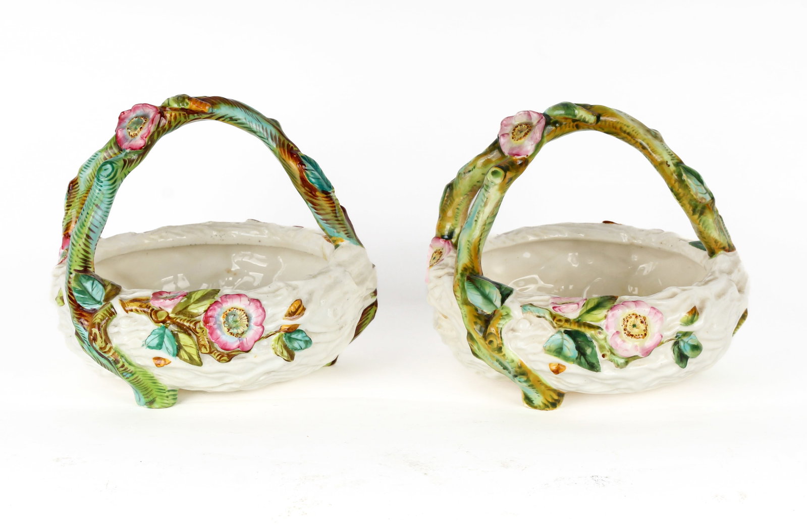 Pair of Majolica Royal Worcester Porcelain Handled Baskets (1 of 8)