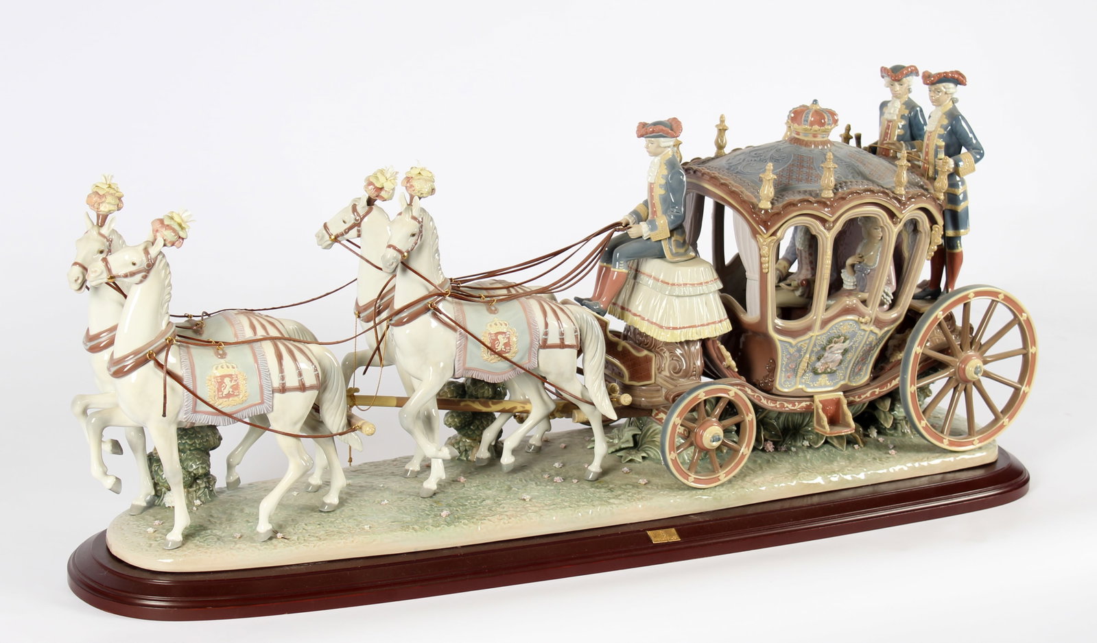 Lladro 18th Century Coach Porcelain Sculptural Grouping Designed by Francisco Catala (1 of 11)