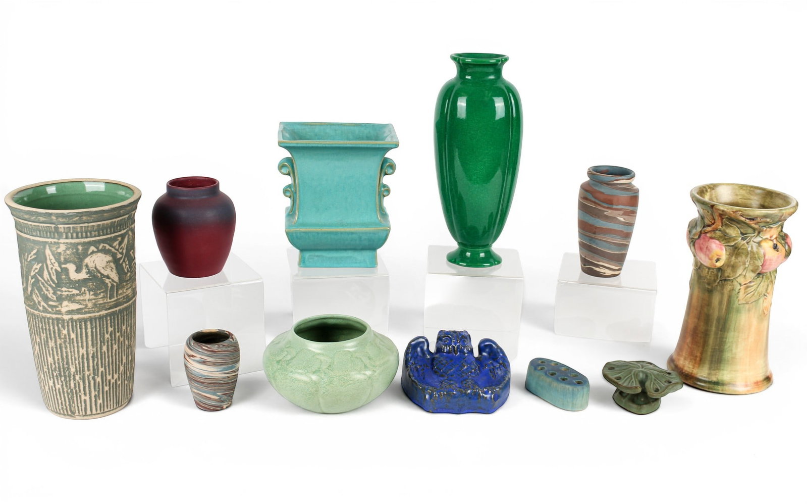 American Art Pottery Incl. Weller, Cowan's, Niloak, Van Briggle, Roseville (1 of 5)