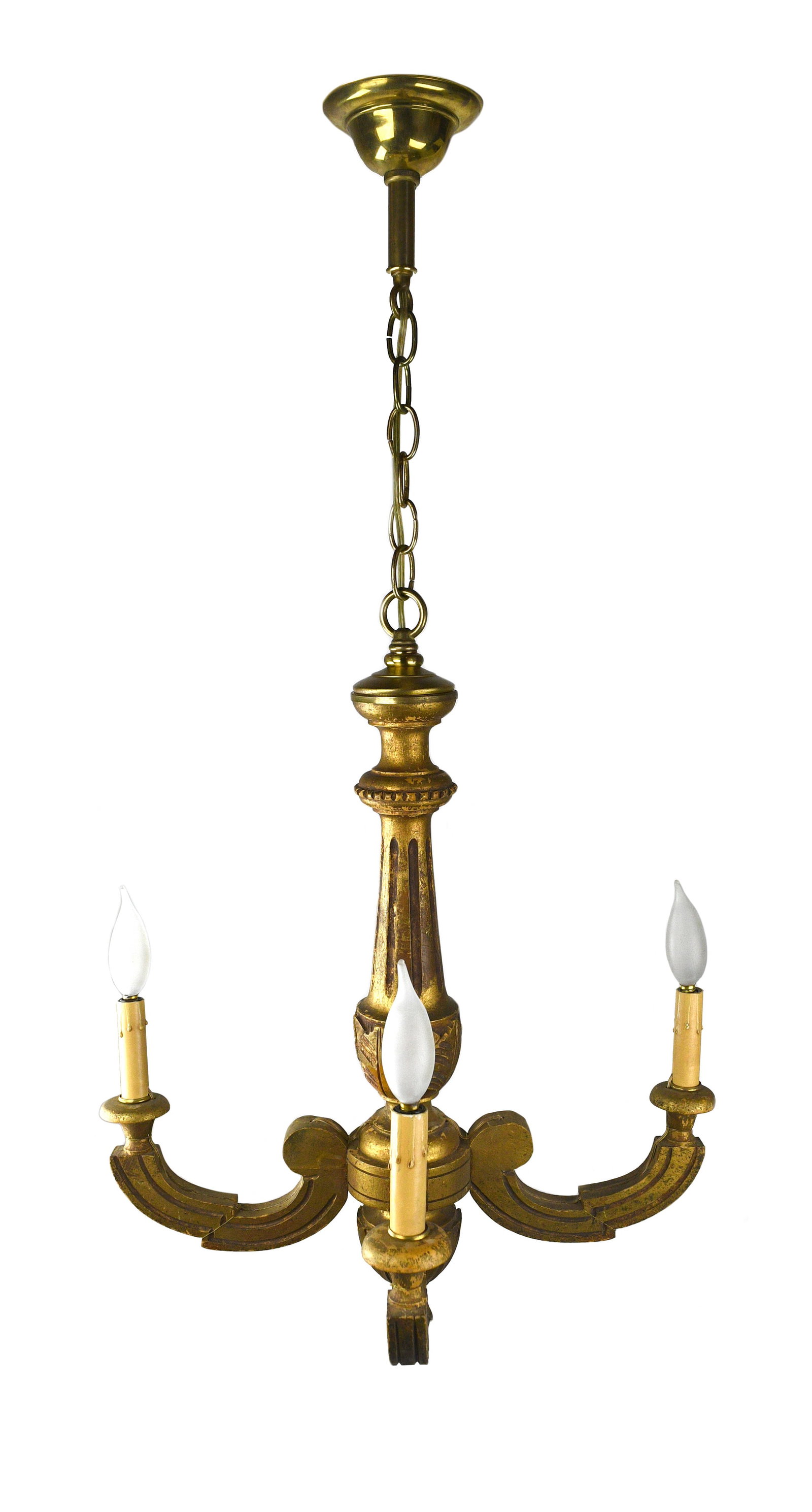 Gilt wood 4 arm chandelier: Gilt wood 4 arm chandelier. This lightweight 4 arm gilt wood chandelier features sharp clean lines throughout its design. With a combination of sharp angles and rounding curves this chandelier has a p
