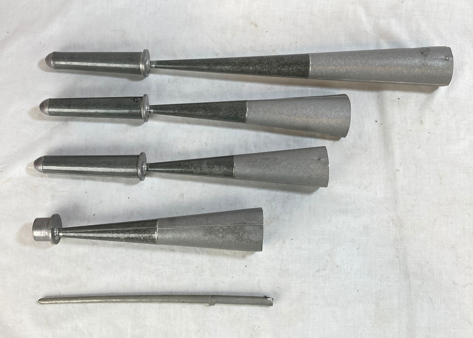 2ND SET of Group of 5 organ pipes: 2ND SET of Group of 5 organ pipes. Smallest 10 3/4" long. Largest 18 1/2" long. This item is offered with no reserve.