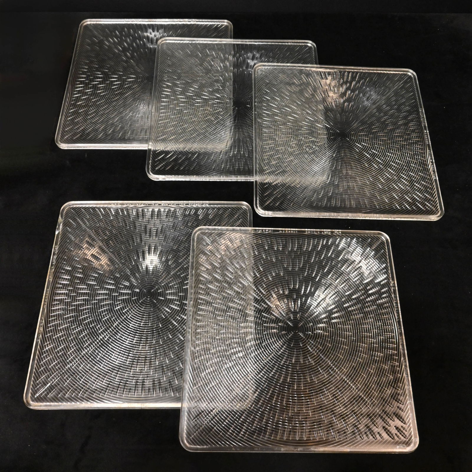 Set of 5 matching 12" x 12" holophane square lenses: Set of 5 matching 12" x 12" holophane square lenses. Please note chips in photos. 12" x 12" square, 0.375" thick. This item is offered with no reserve.