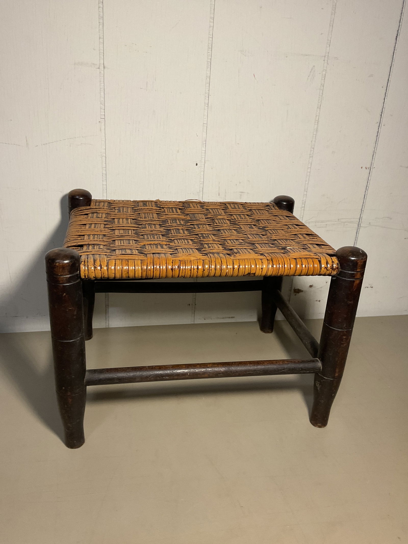 Vintage wrapped wicker stool (1 of 3)