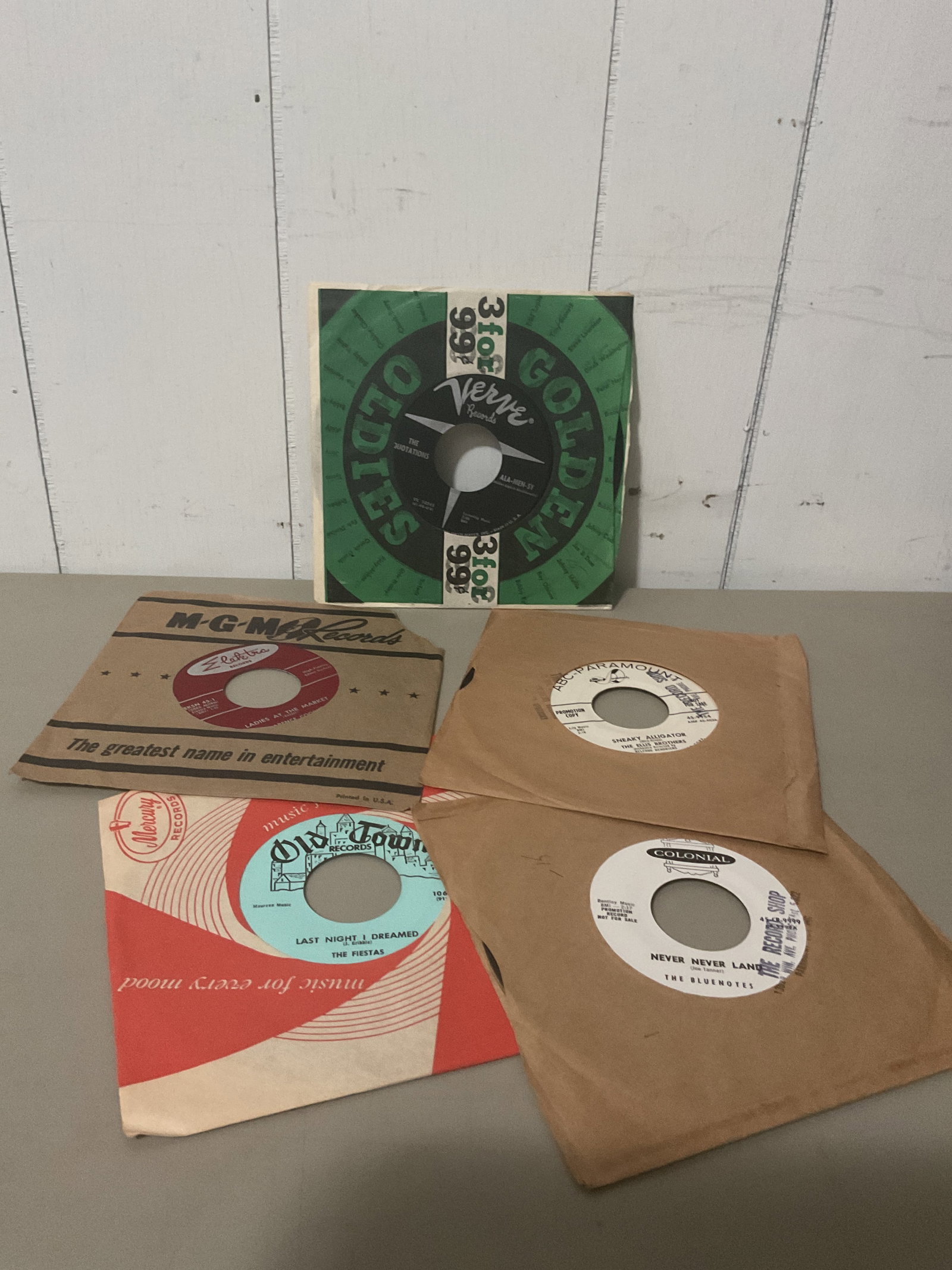 Lot of 45 rpm vinyl records: All play and are in VG-EXC condition
