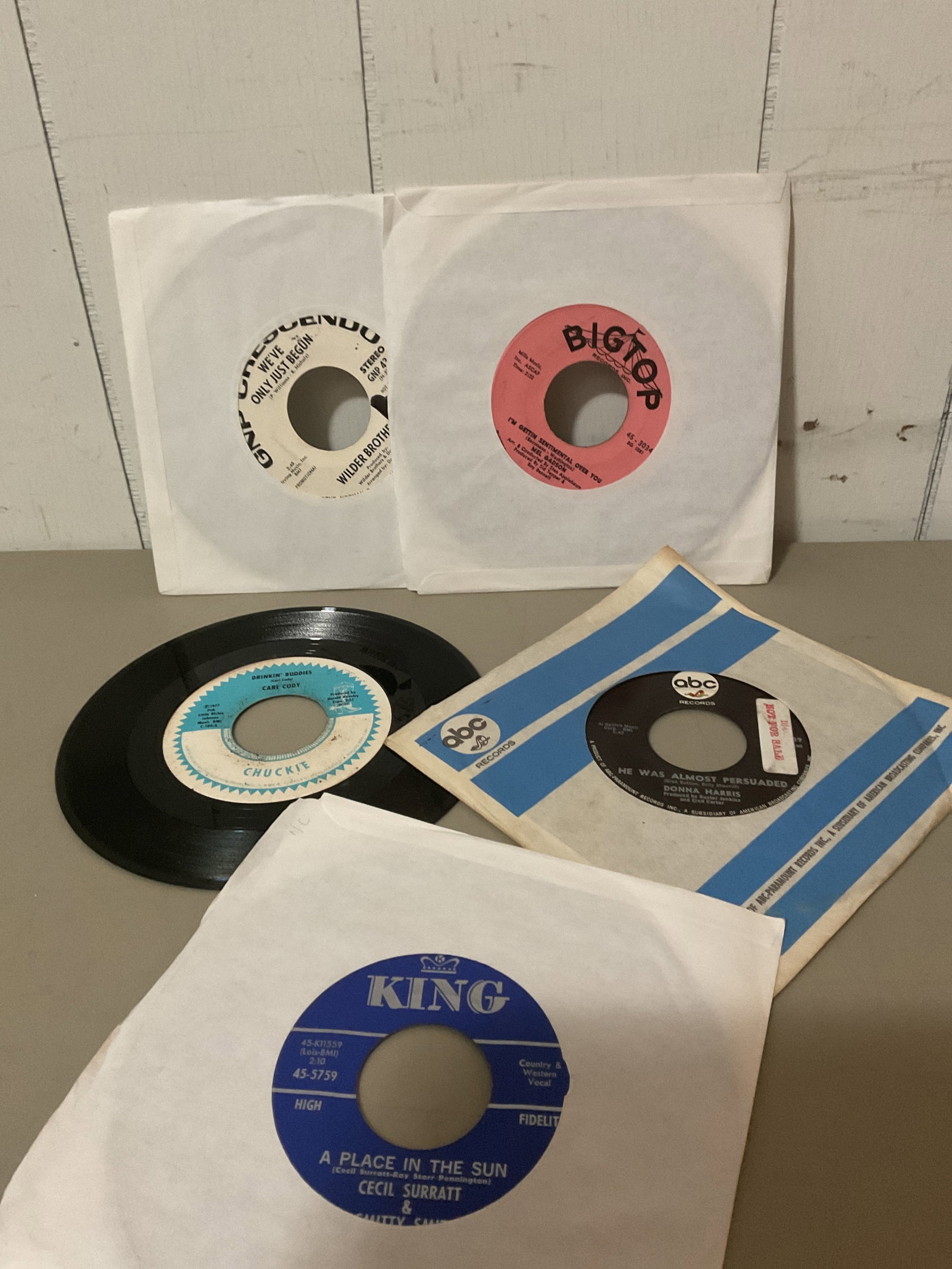 Lot of 45 rpm vinyl records: All play and are in VG-EXC condition