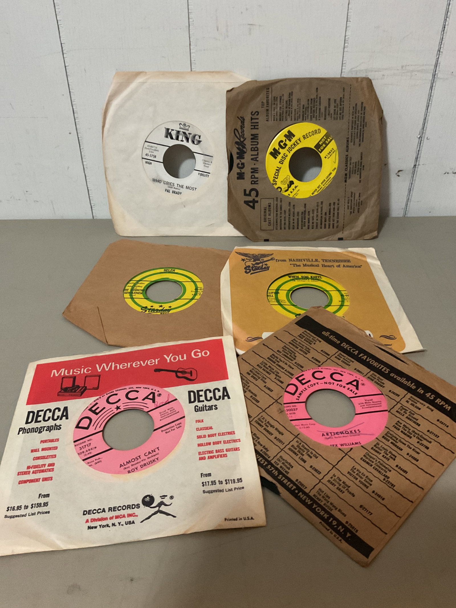 Lot of 45 rpm vinyl records: All play and are in VG-EXC condition