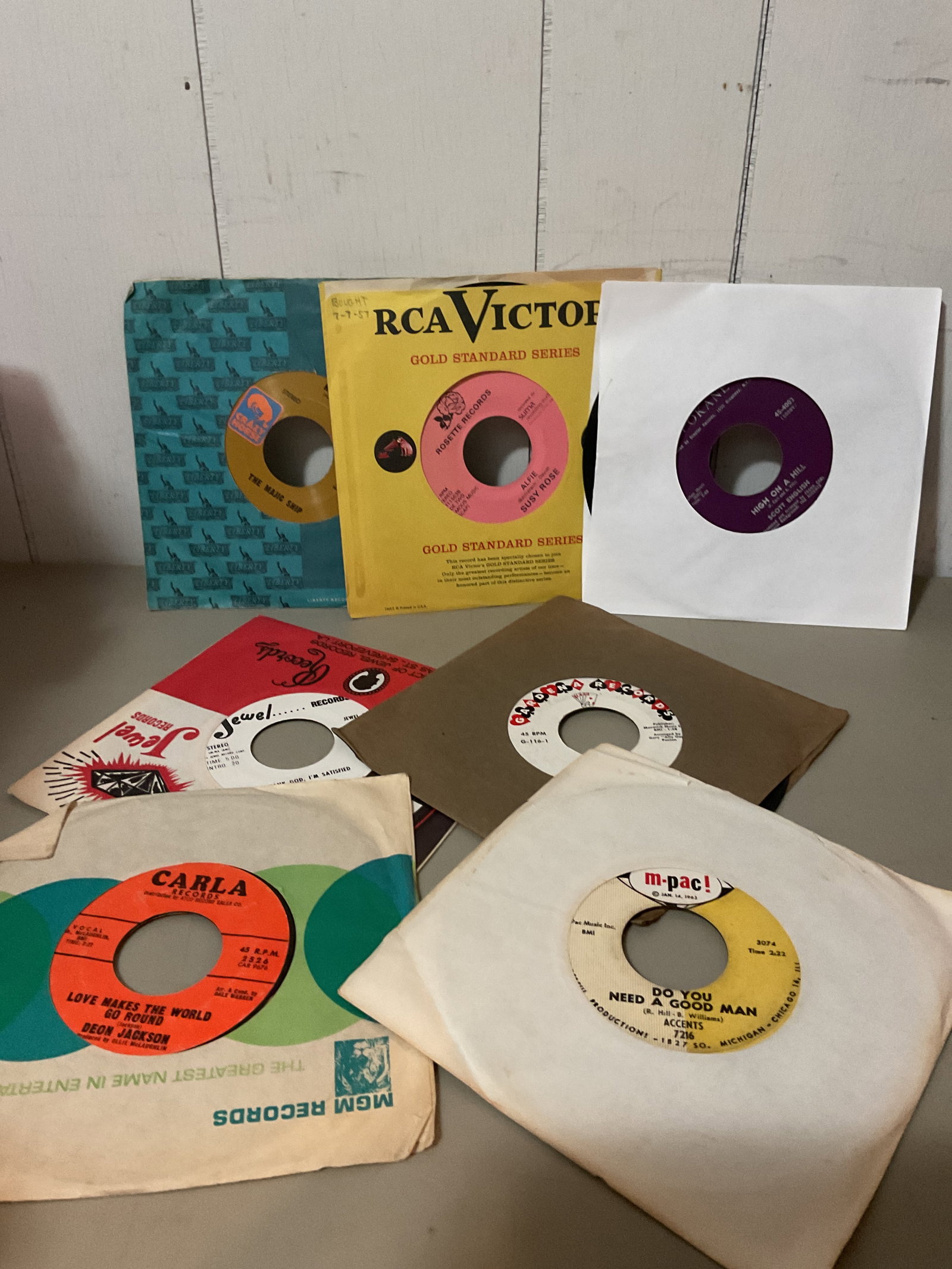 Lot of 45 rpm vinyl records: All are playableVG-Exc condition Most came from a old record station