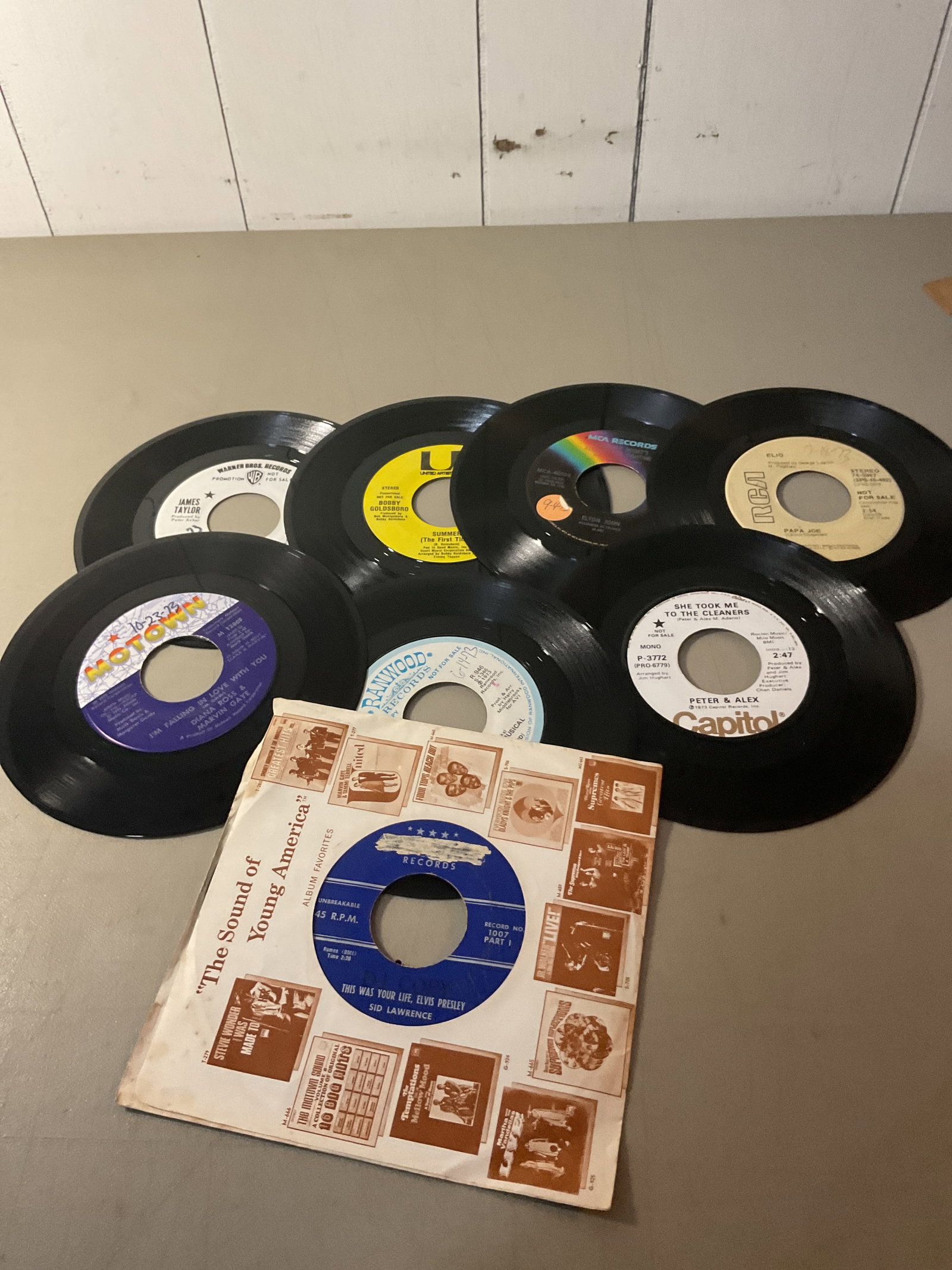 Lot of 45 rpm vinyl records: All play and graded VG to EXCMost came from a radio station and many collections