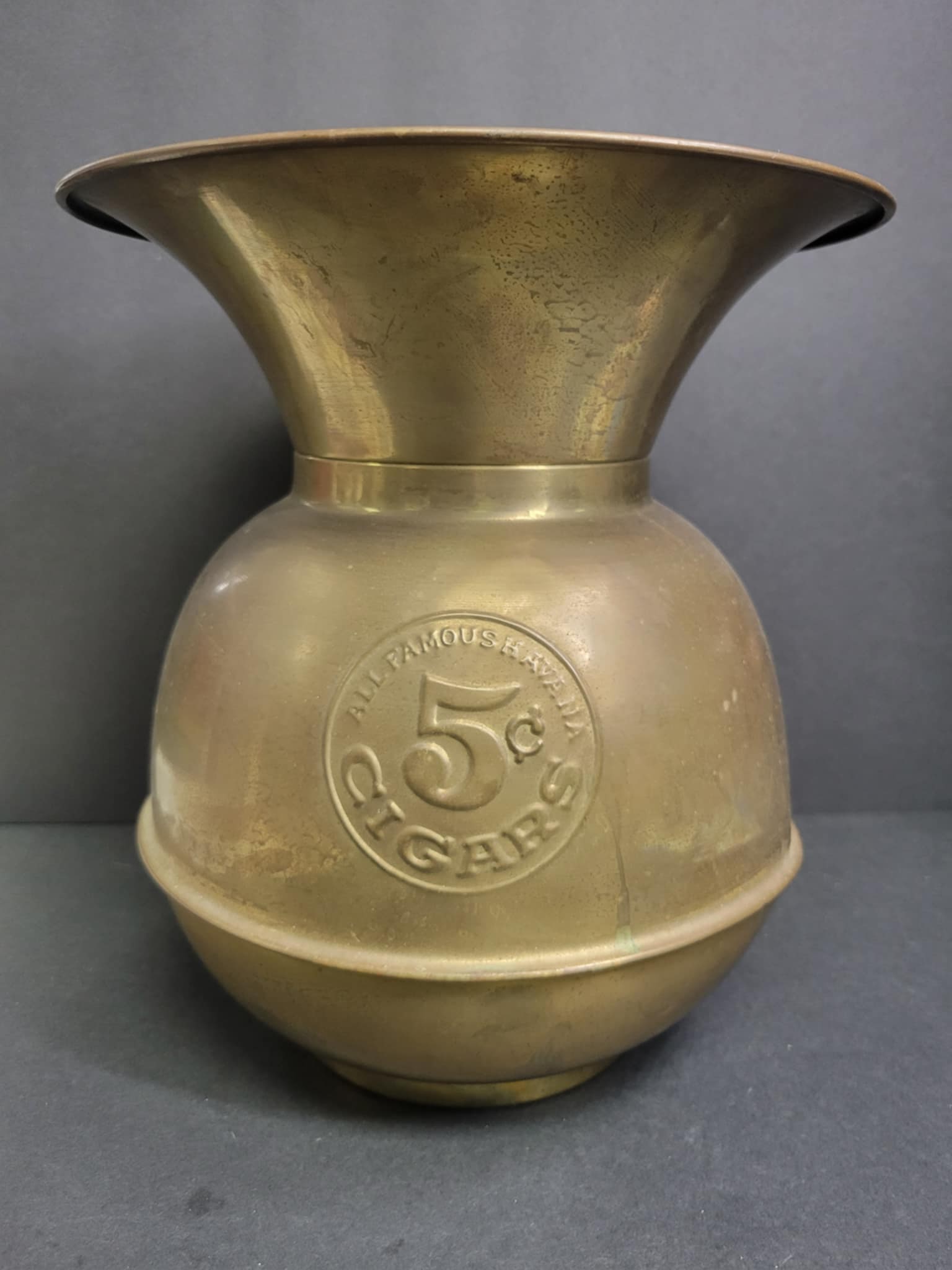 Havana Cigars Advertising Brass Spitoon (1 of 3)