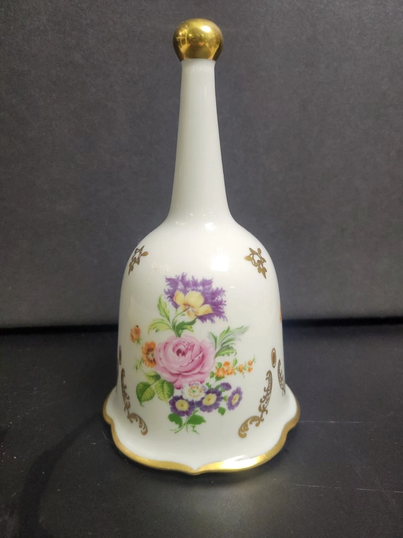 Vintage Schaubach Kunst Walkendorf Germany Porcelain Bell (1 of 4)