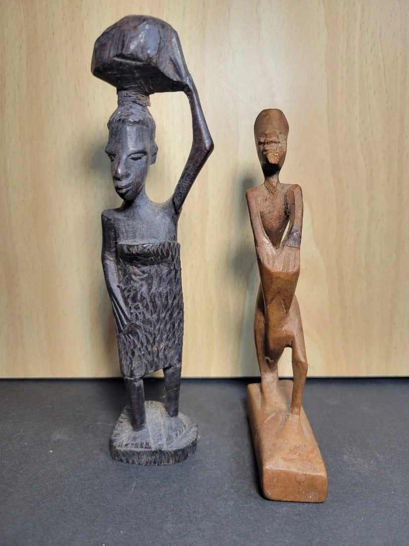 2 Vintage African Folk Tribal Figurines (1 of 3)