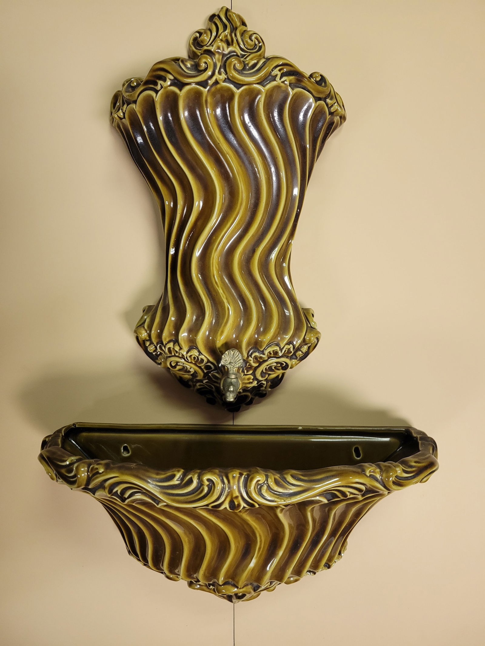 Ardalt Topazio Antique Wall Fountain Italy: 23” Tall comes in 2 pieces Imported from Italy