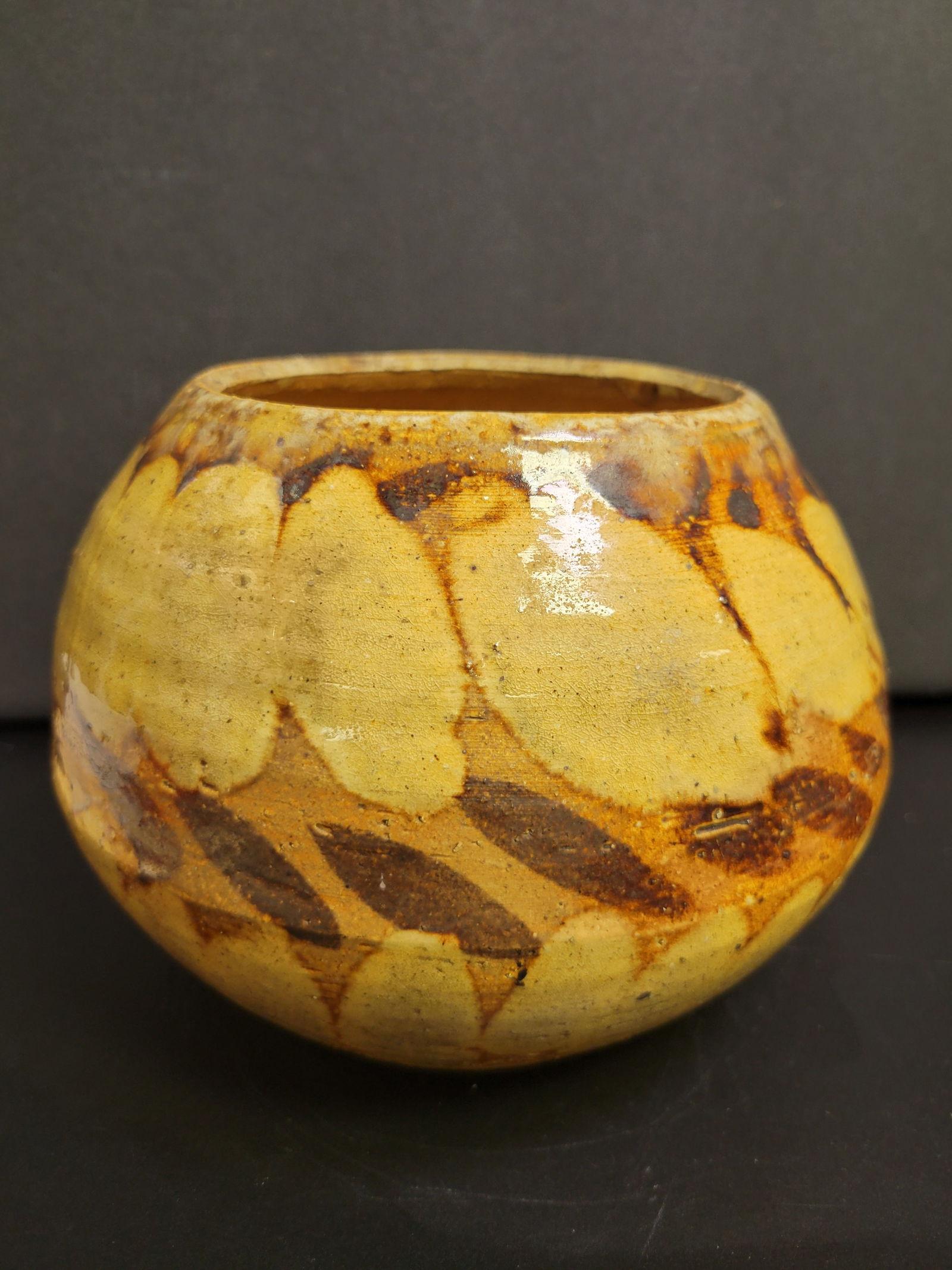 Glazed Pottery Bowl (1 of 4)