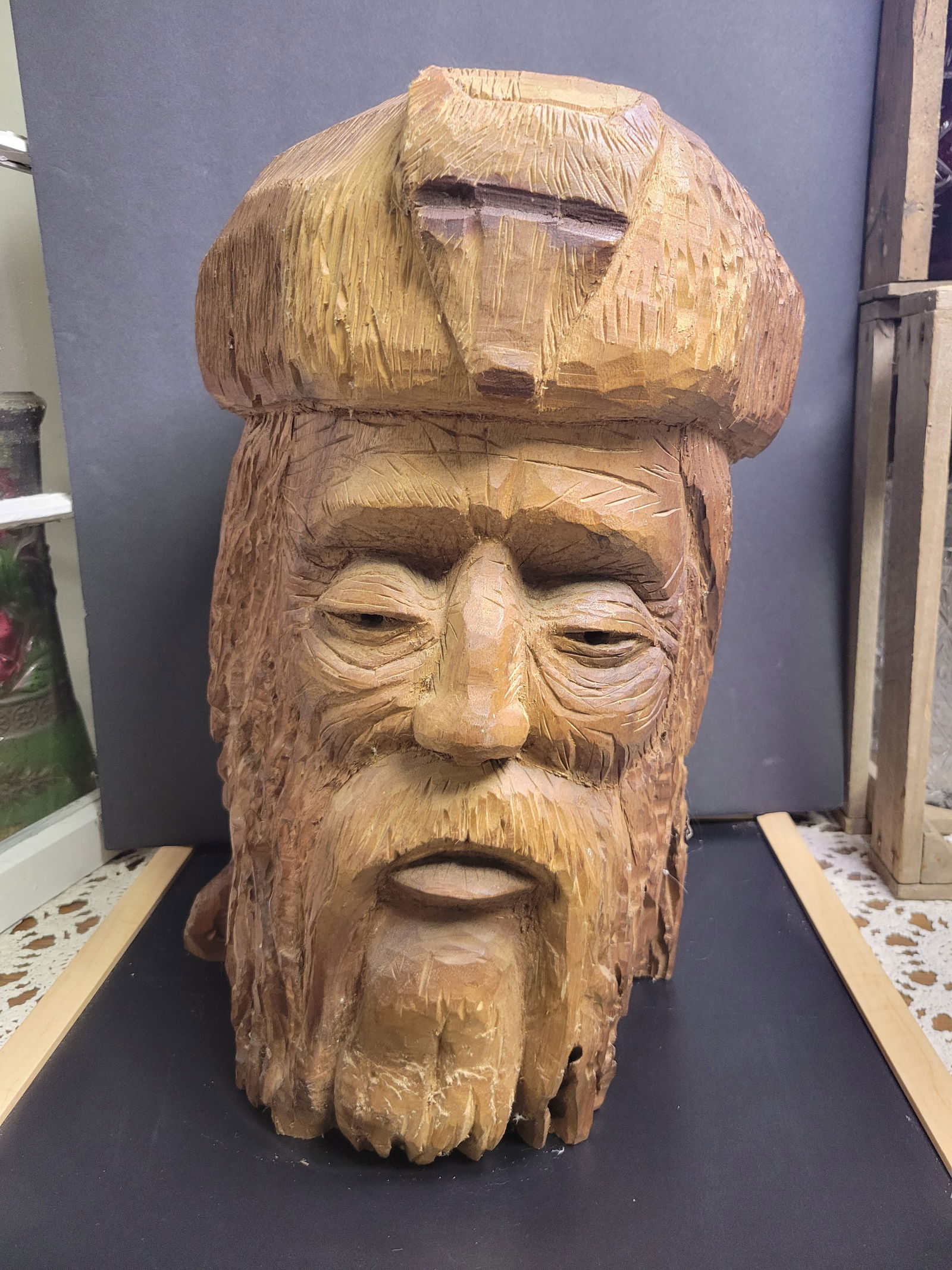 Vintage Folk Art Hand Carved Daniel Boone Trapper Wood (1 of 4)