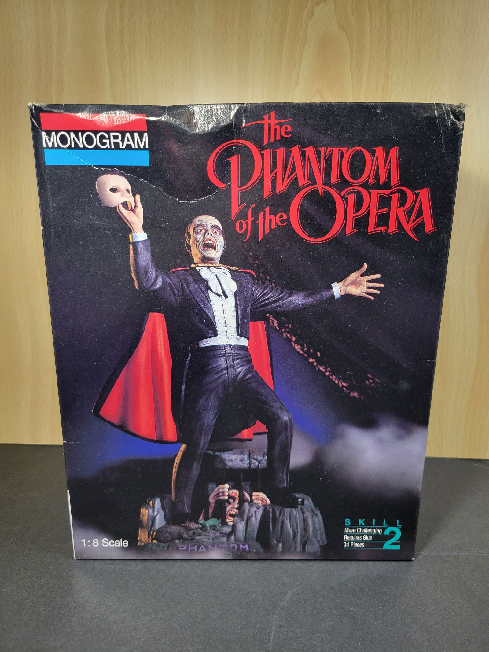 Vintage Monogram Phantom Of The Opera Kit: Unsealed but plastic inside sealed unsure if complete