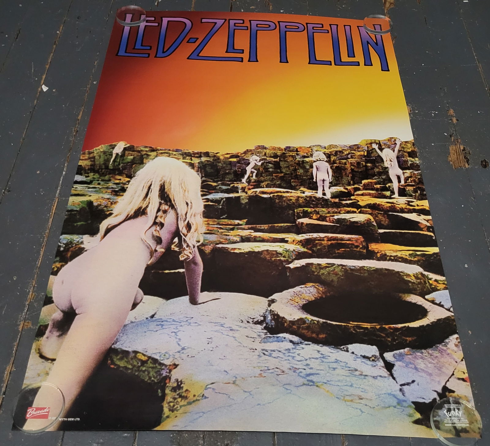 Vintage LED Zeppelin Poster: Approx 36x24Posters have ware from storage