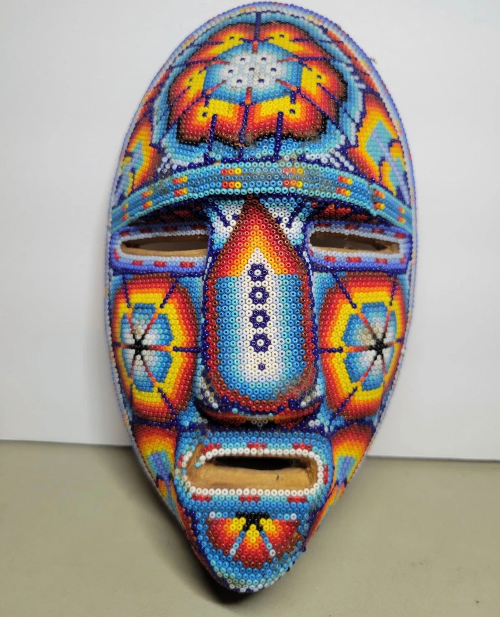 Beaded Hiochol Mask: 7”