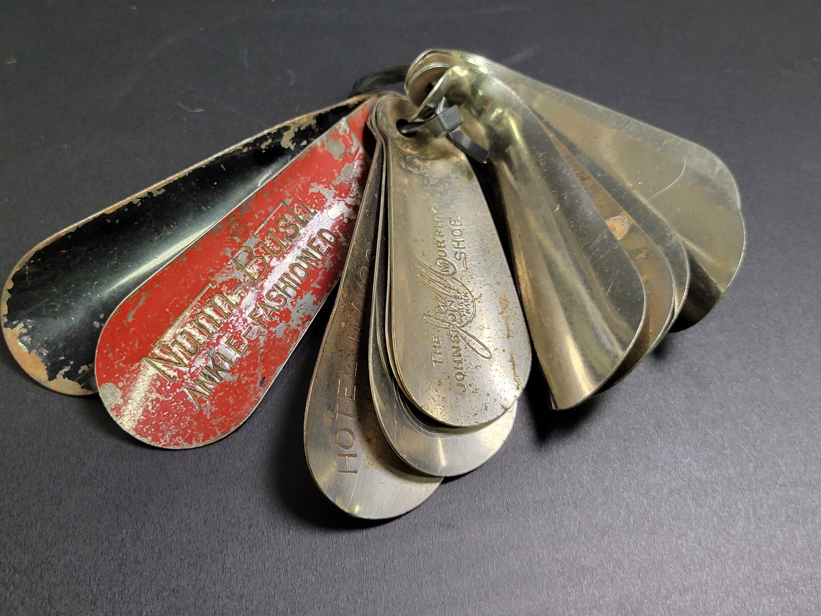 Advertising Shoe Horn Collection: Lot of 119 advertising