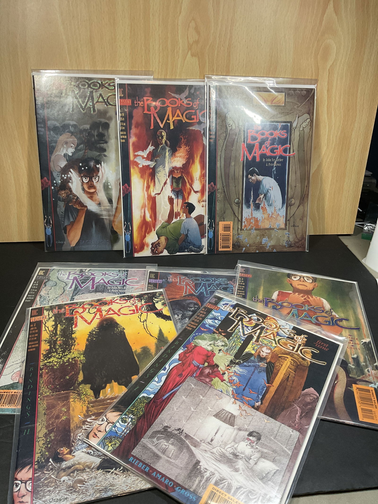 Lot of vintage comics: Lot of 8