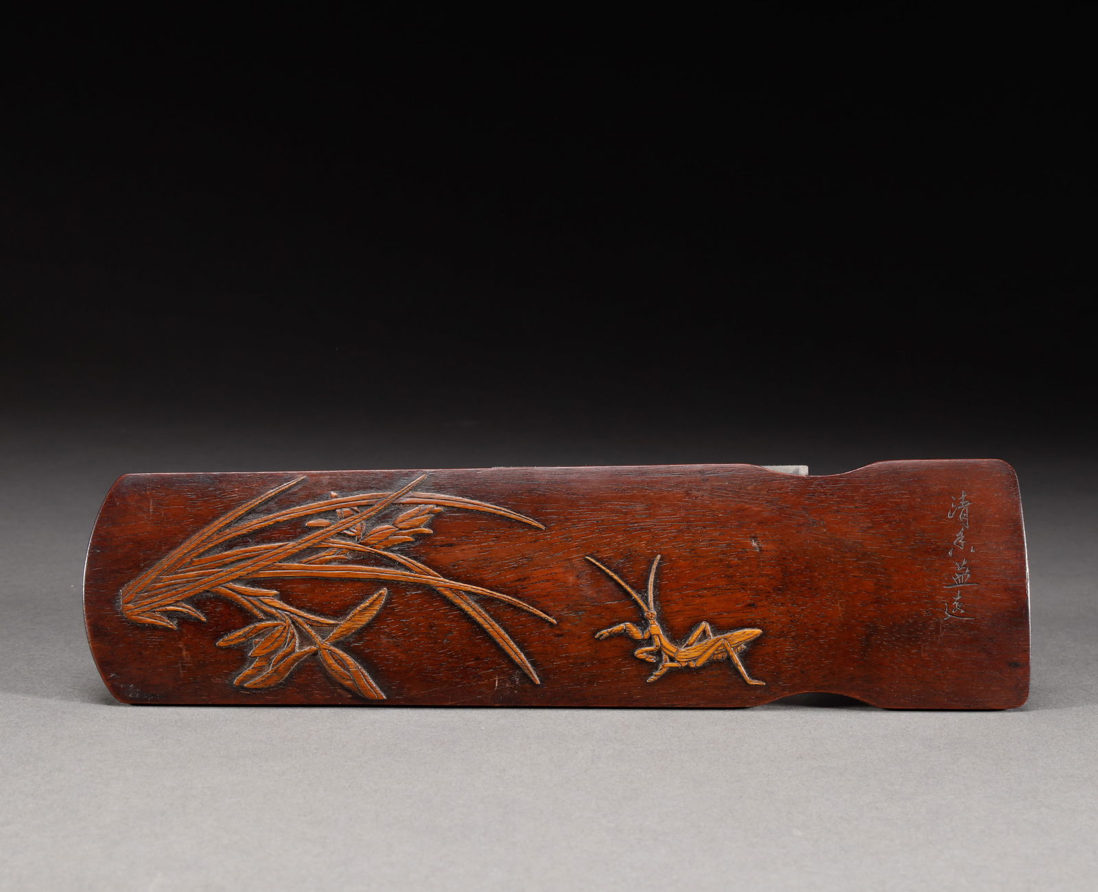 Huanghua pear arm shelf of Qing Dynasty (1 of 5)