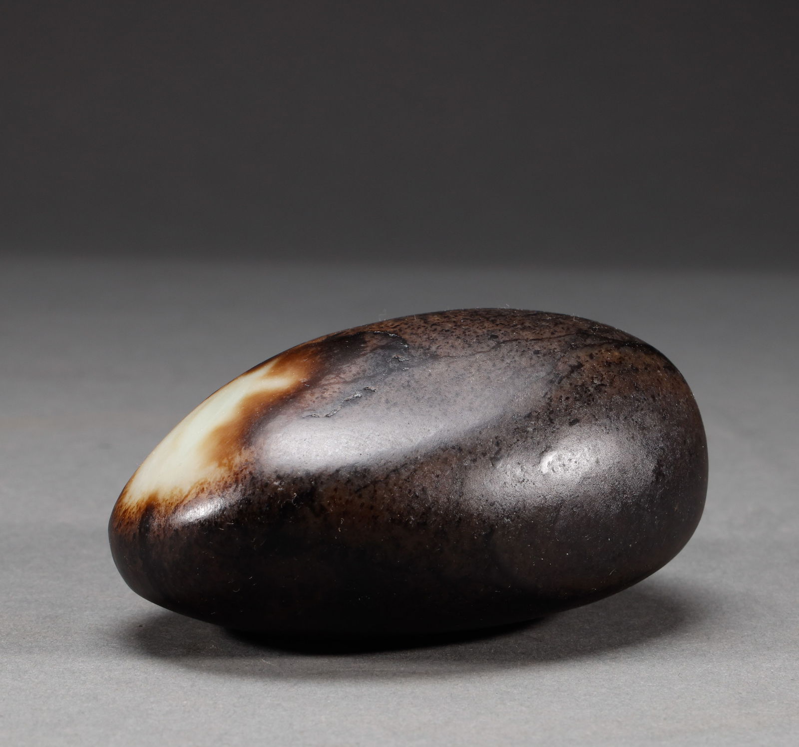 Hetian jade raw stone of Qing Dynasty (1 of 7)