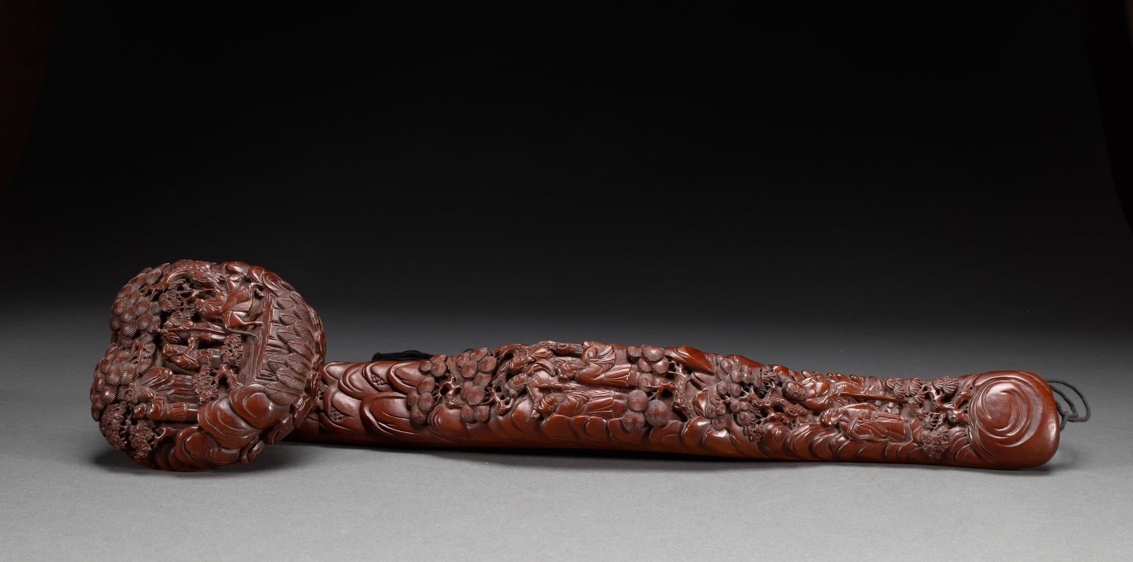 Qing Dynasty boxwood character story Ruyi: Height: 53cm, width: 12cm, weight: 722g