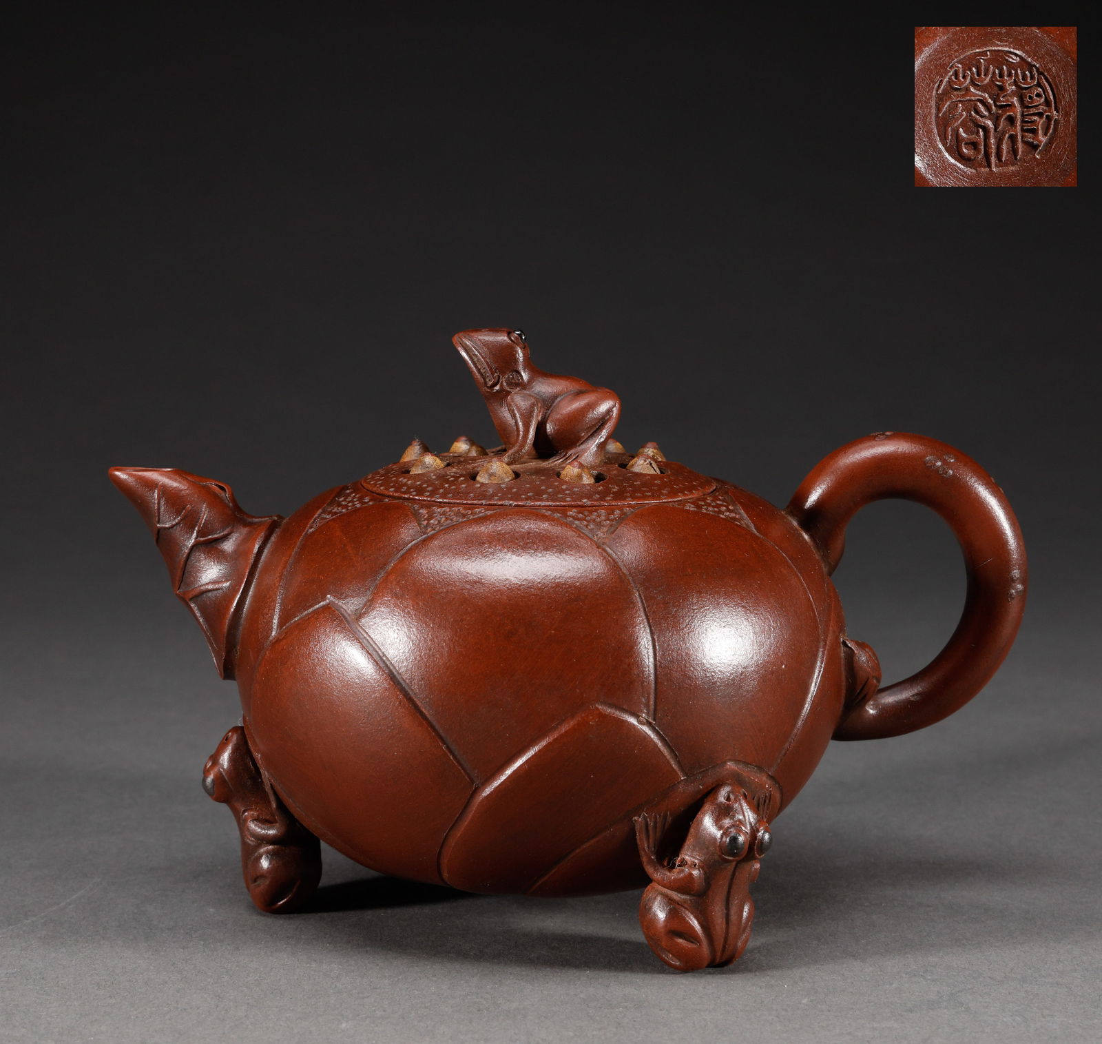 Qing Dynasty purple clay pot (1 of 7)