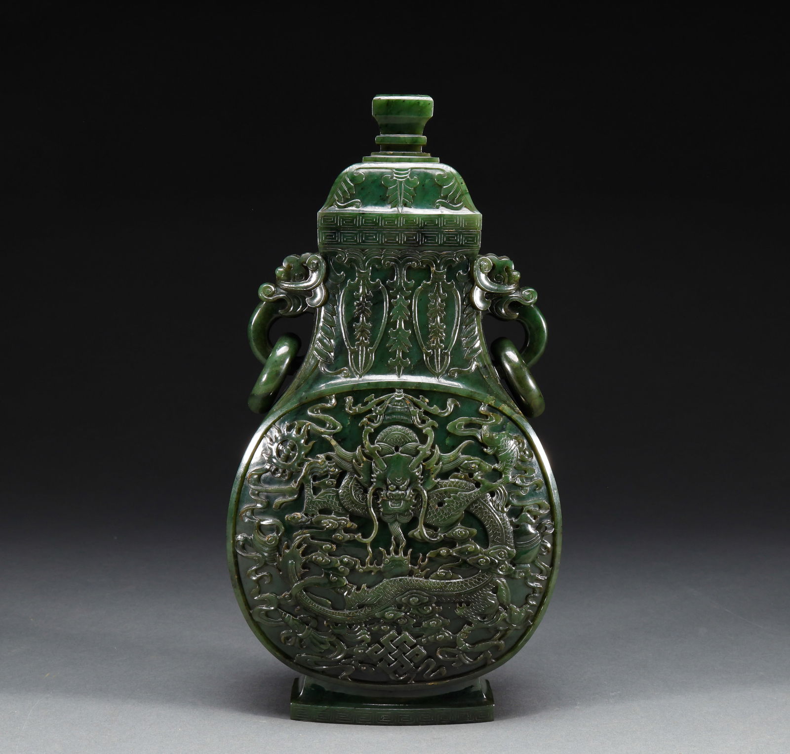Qing Dynasty Hotan jade dragon vase (1 of 9)