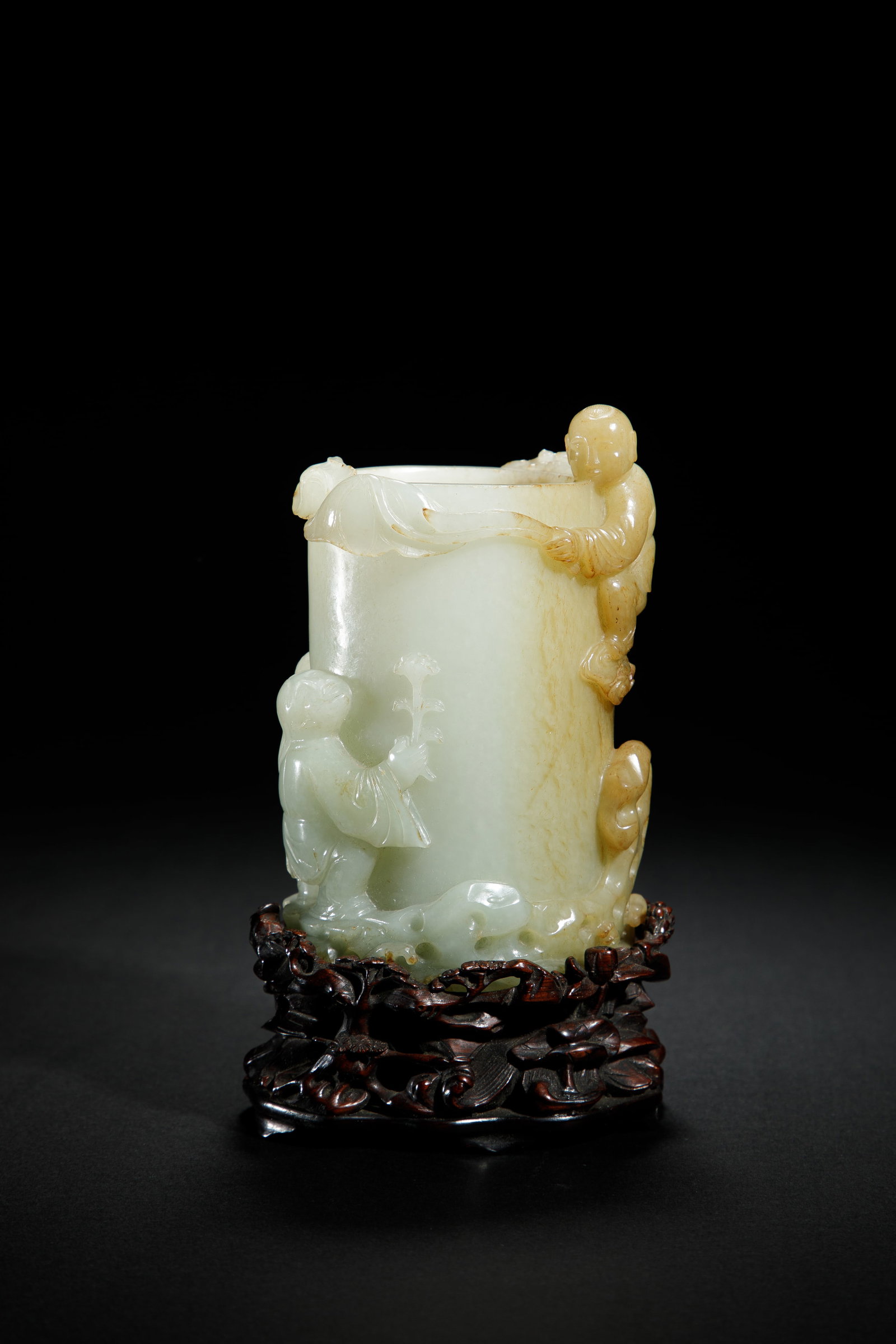 Qing Dynasty Hotan Jade Pen Carving: Height: 16cm, width: 9cm, weight: 770g