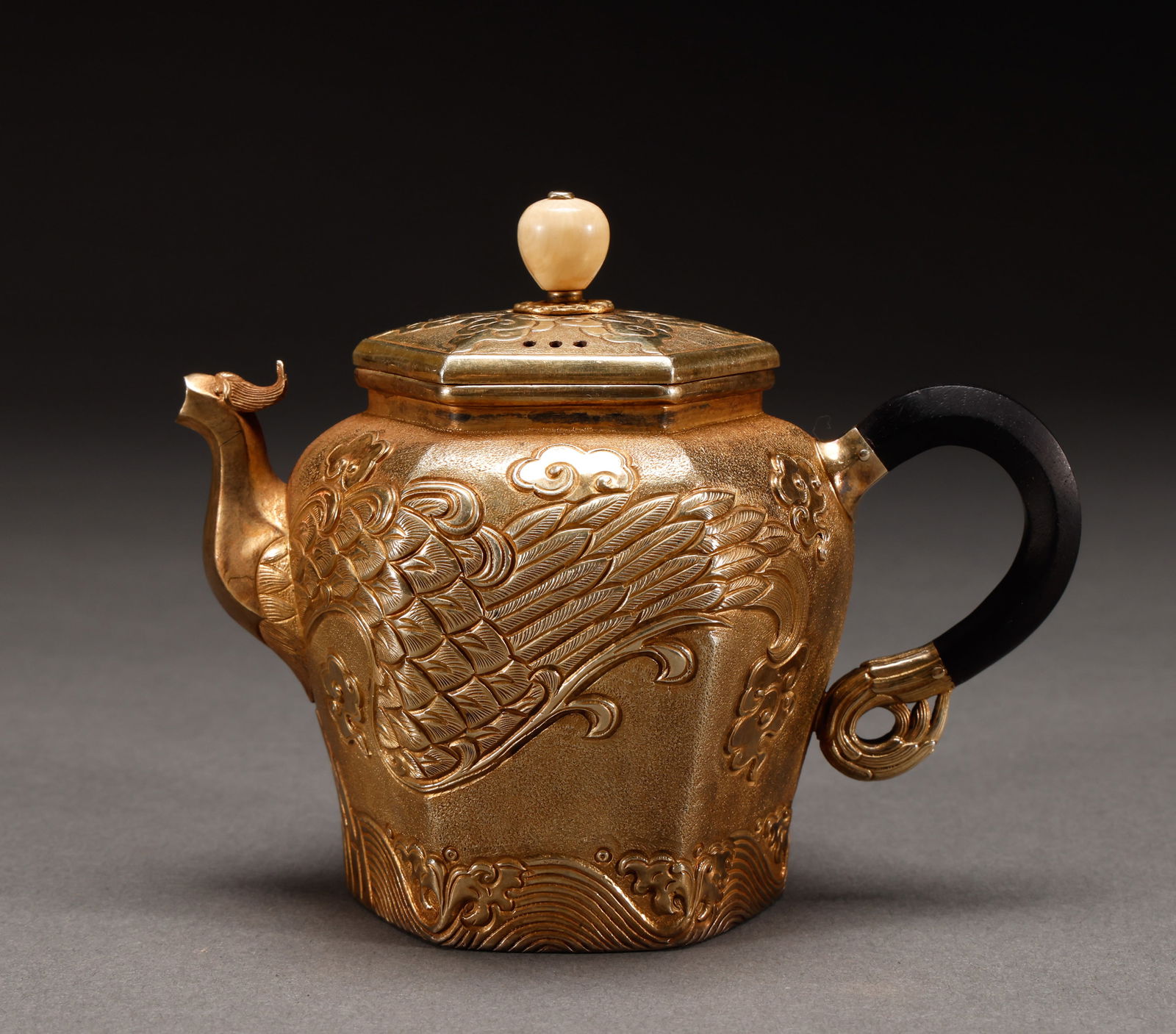 Japanese gilded gold and silver teapot (1 of 6)