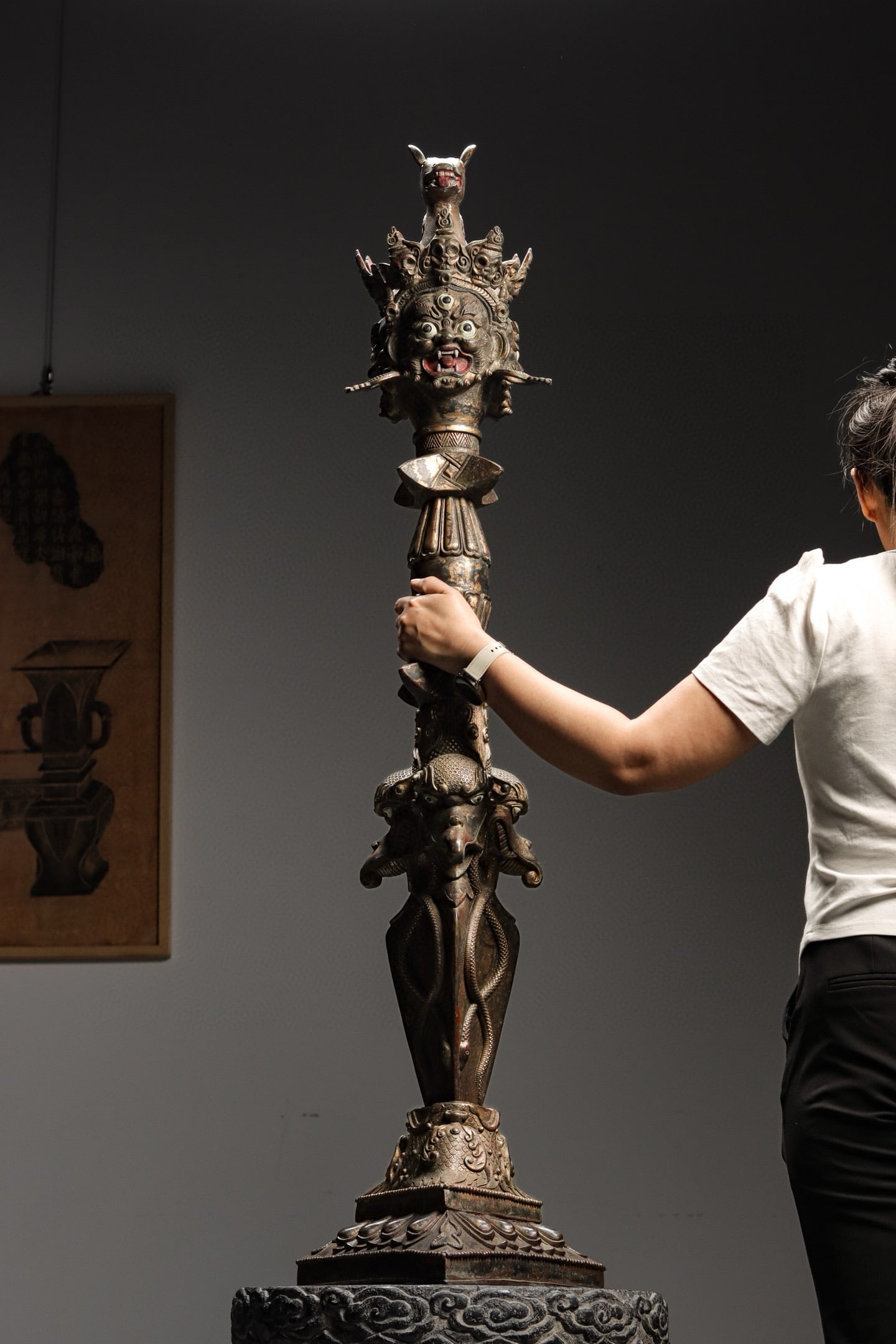 Qing Dynasty copper gilded horse head diamond pestle (1 of 11)