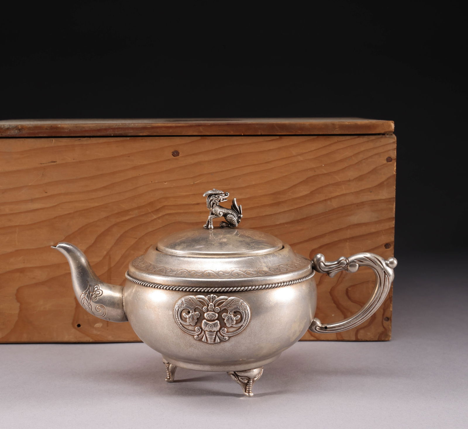 Qing Dynasty Silver Pot (1 of 7)