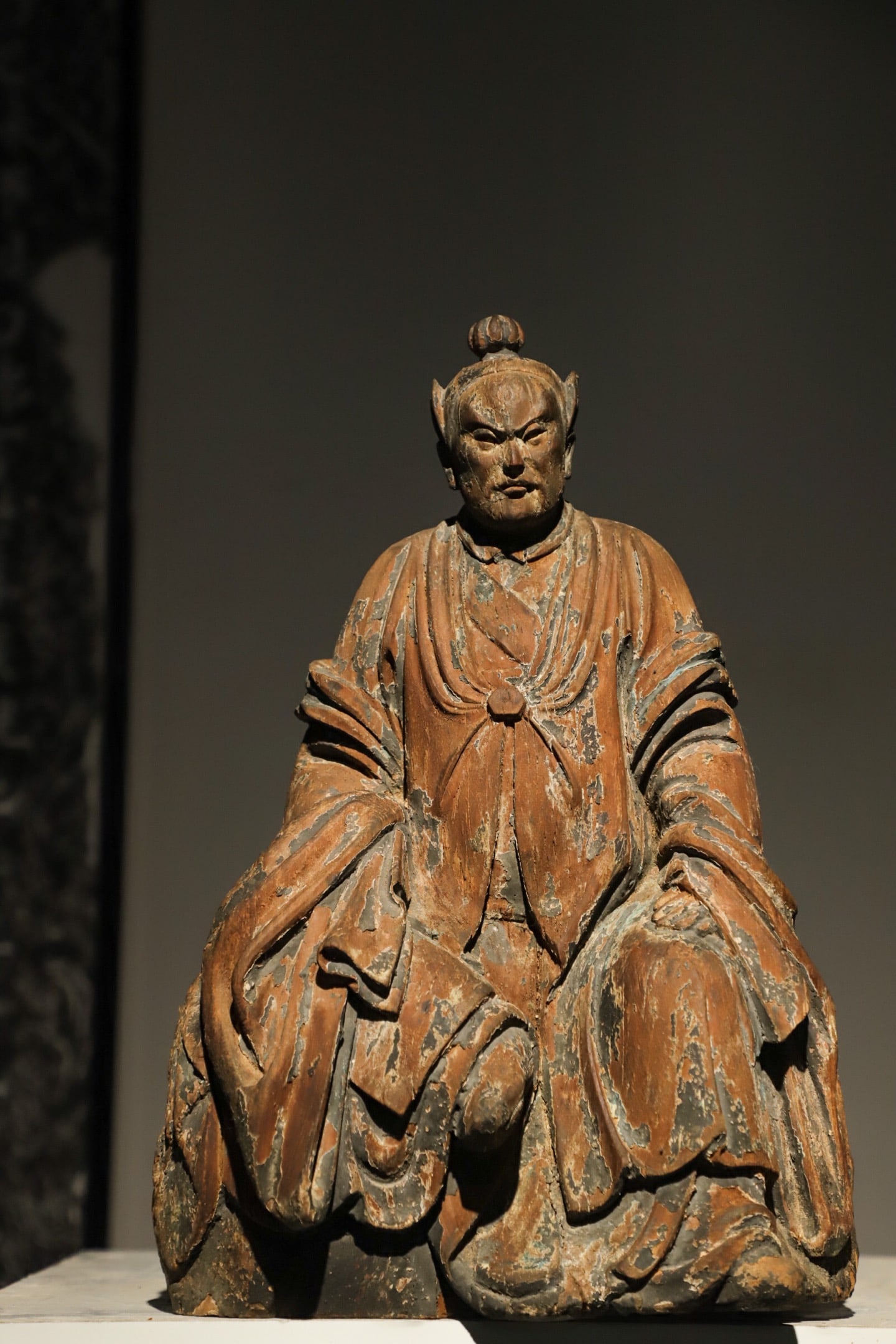 Wooden painted statue of Zhang Tianshi before the Ming Dynasty: Height: 40cm, Width: 28cm,