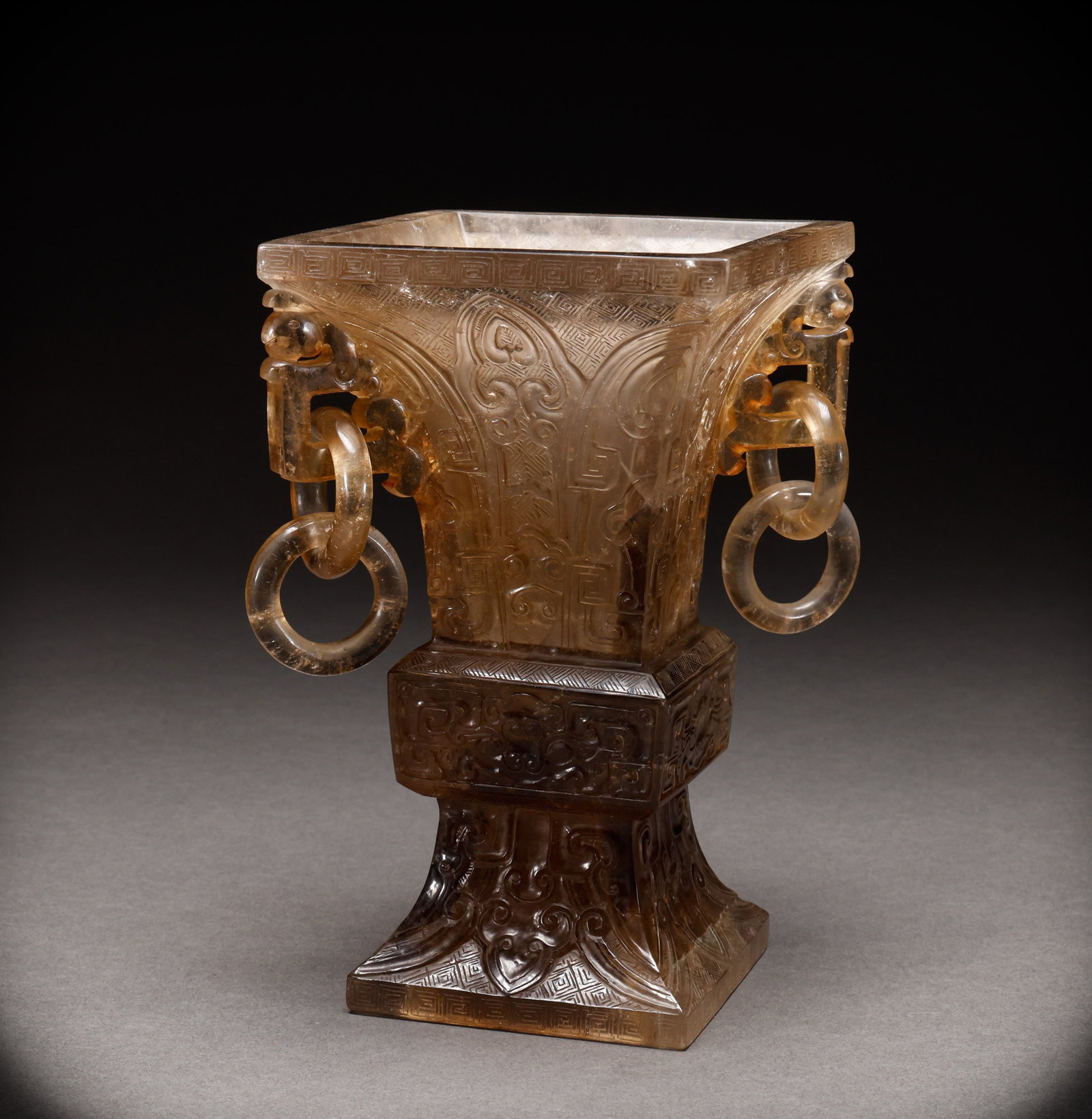 Qing Dynasty Crystal Flower Gourd: Height: 17cm, Width: 11cm, Weight: 1141g