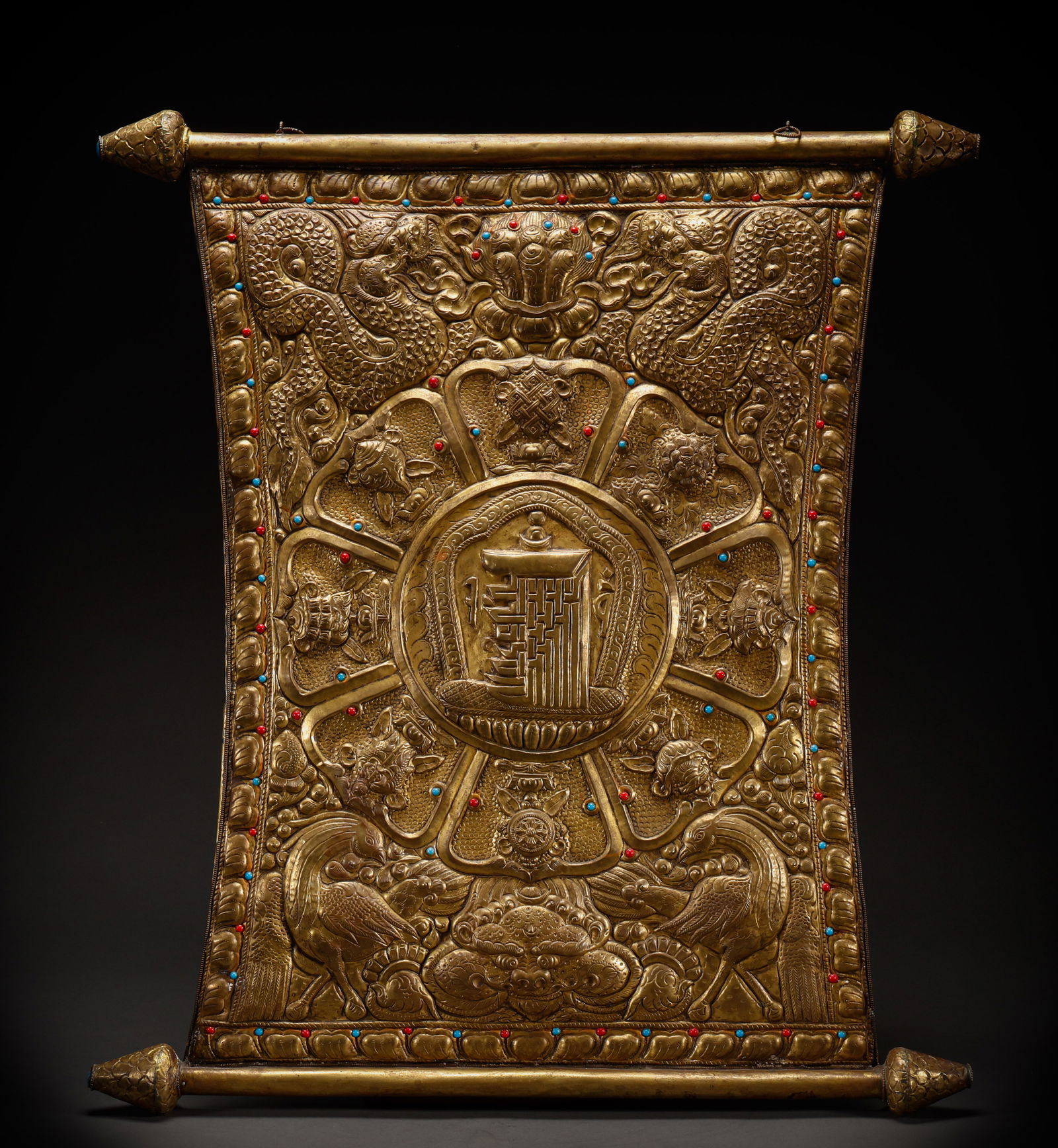 Qing Dynasty Copper Gilded Tangka: Height: 76cm, Width: 69cm, Weight: 6104g